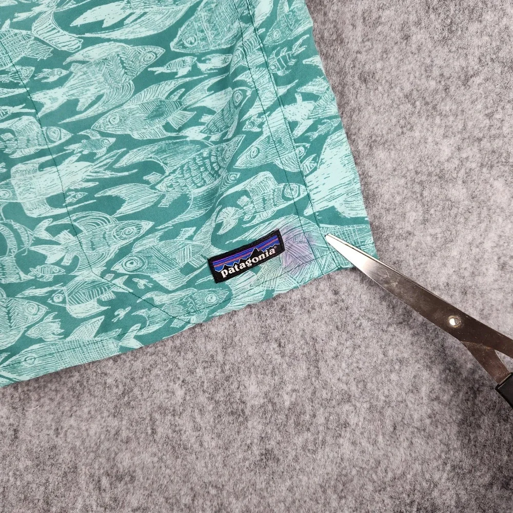 Patagonia Baggies Shorts Mens M Green Hexy Fish Print Mesh Lined Swim Trunks